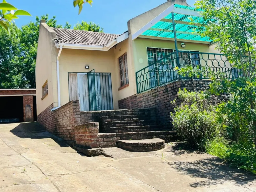 House for sale in Maclear - 1MH1721618
