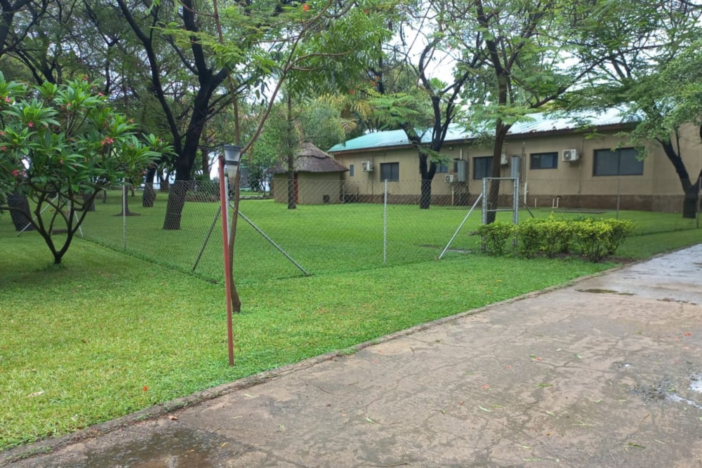 House for sale in Tete, Tete, Mozambique - 3MQ1721253 House for sale in Tete, Tete, Mozambique - 3MQ1721253