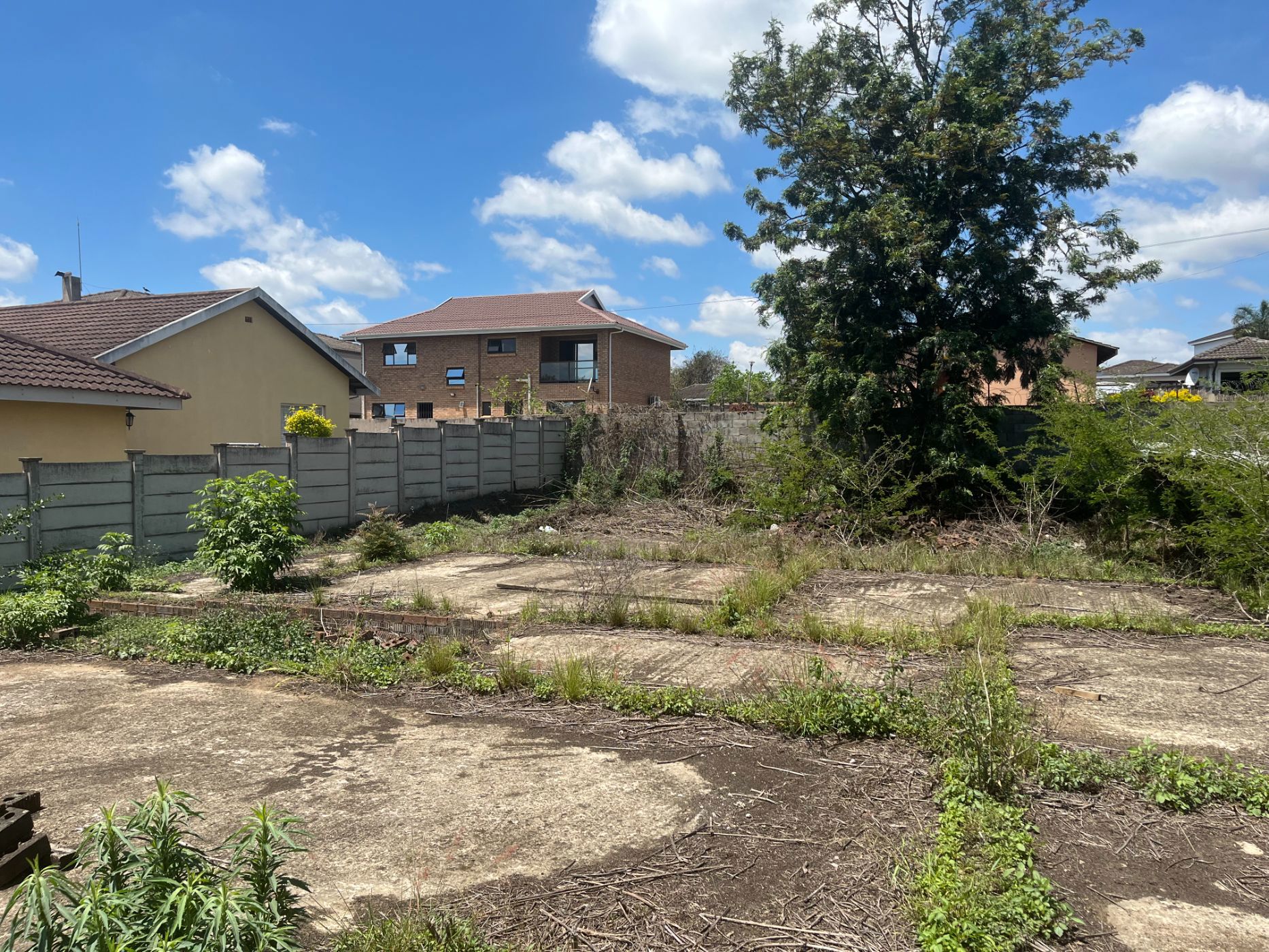 Residential vacant land for sale in Bisley - 1PM1721702