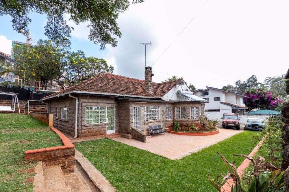 Commercial office for sale in Kilimani, Kenya - 3KE1721312 Commercial office for sale in Kilimani, Kenya - 3KE1721312