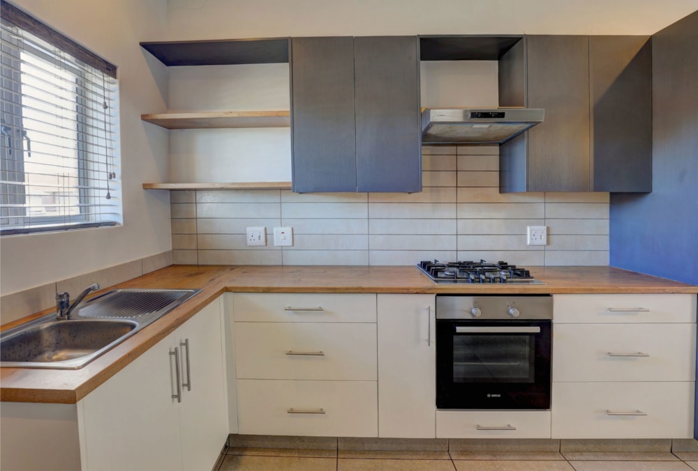 Townhouse to rent in Hansmoeskraal - GEO1721574