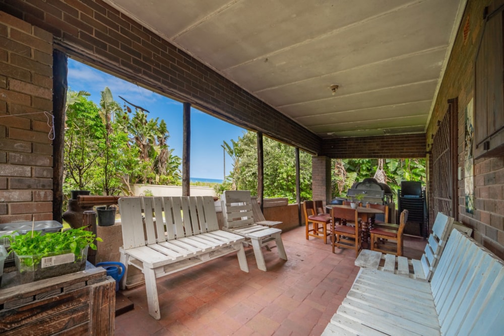 Residential complex for sale in Blythedale Beach - 1BD1721857