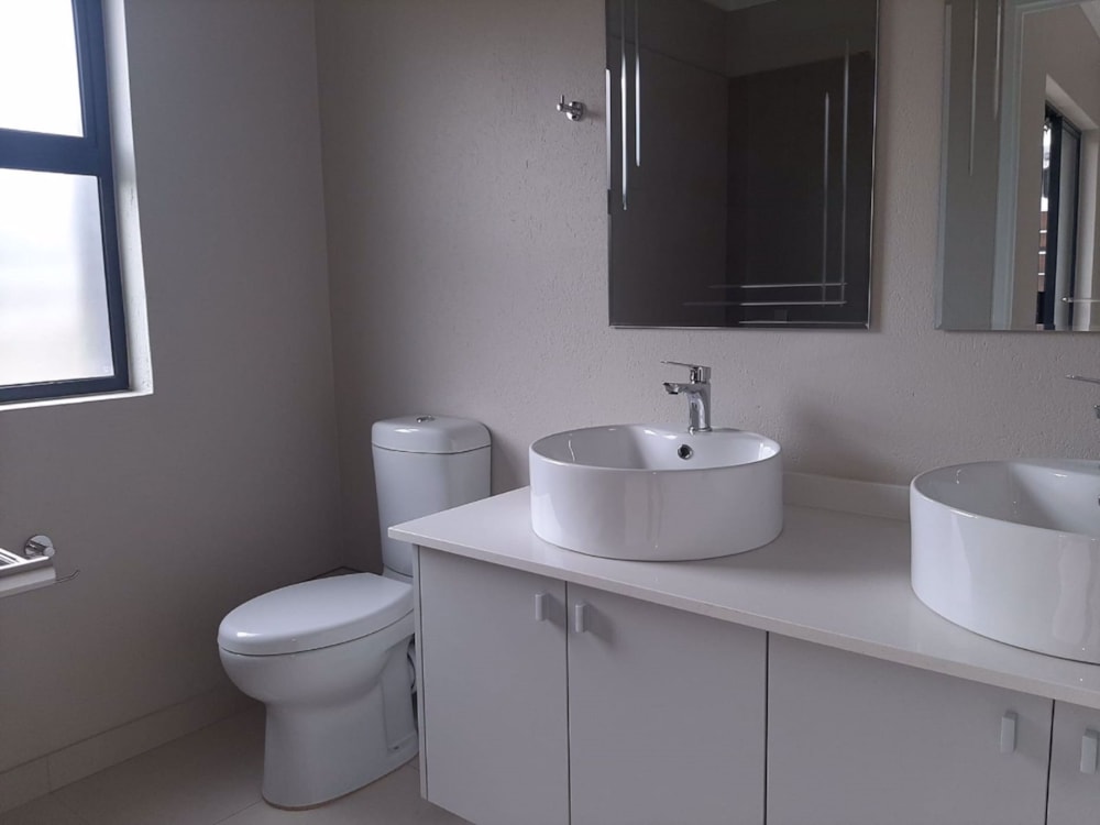 Townhouse for sale in Stonehenge - 1NS1721321 Townhouse for sale in Stonehenge - 1NS1721321