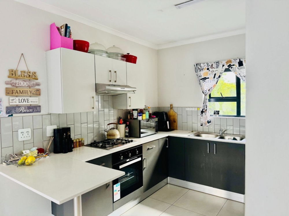 Townhouse for sale in Pomona - KTP1721640 Townhouse for sale in Pomona - KTP1721640