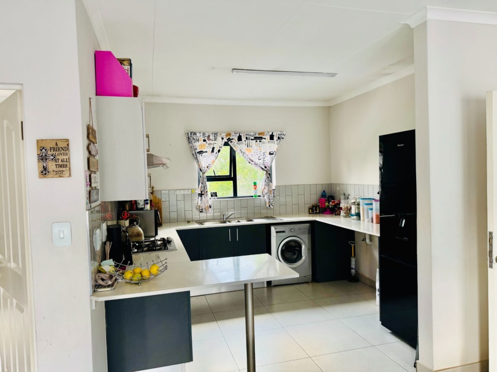 Townhouse for sale in Pomona - KTP1721640 Townhouse for sale in Pomona - KTP1721640