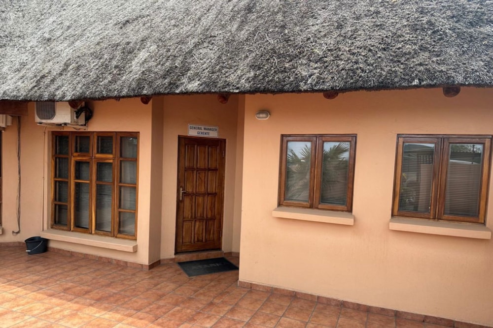 Commercial Building for sale in Tete, Tete, Mozambique - 3MQ1721359 Commercial Building for sale in Tete, Tete, Mozambique - 3MQ1721359