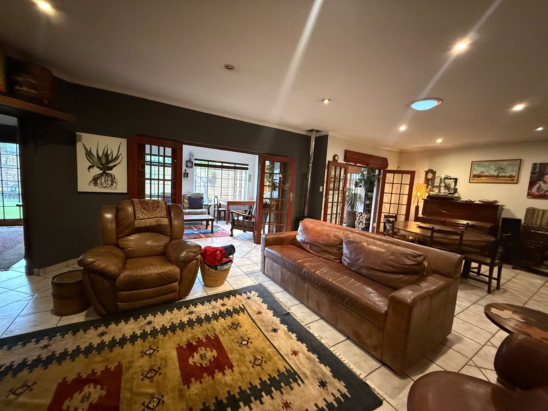 Security complex home for sale in Model Park - 1WD1721410