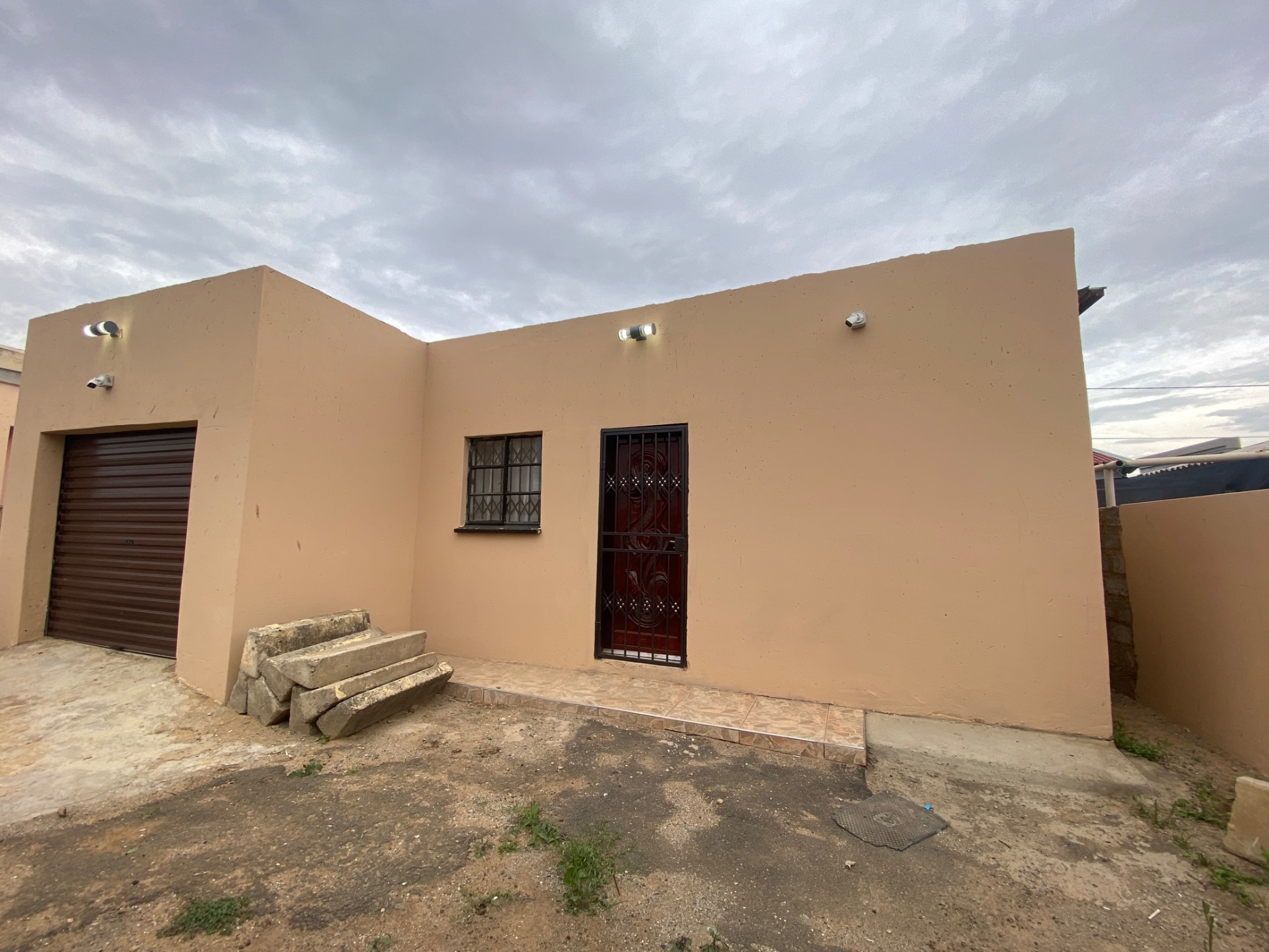 House for sale in Tsakane - 1BJ1721411