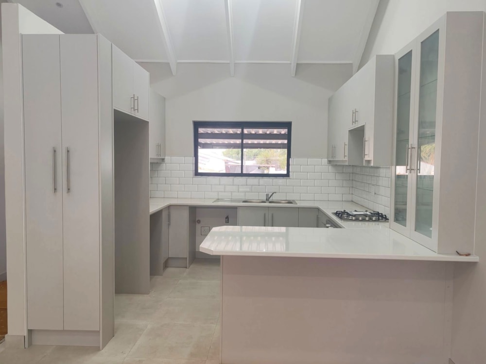 Townhouse for sale in Wesbank, Oudtshoorn - 1OU1721418