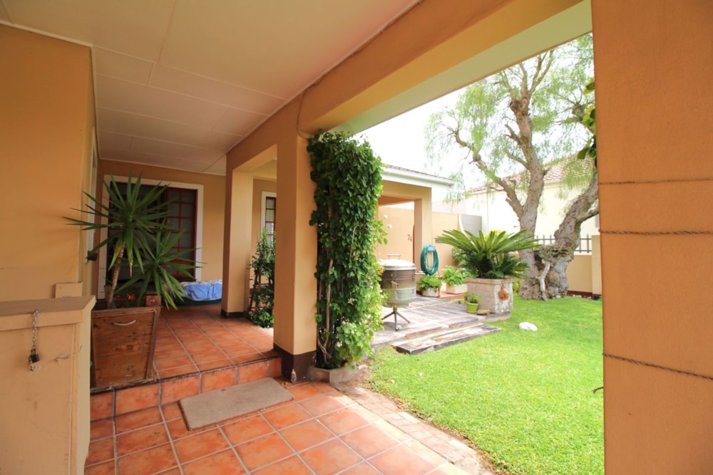 House for sale in Port Owen - LA1721480