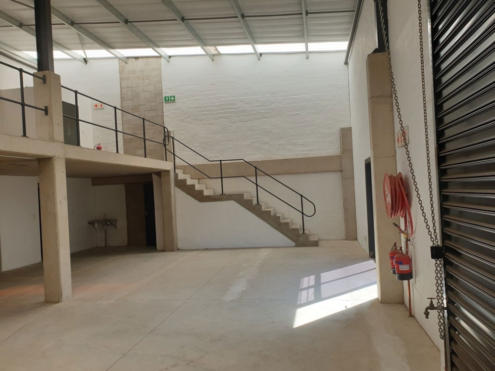 Commercial industrial property to rent in Cornubia - 1ND1721492