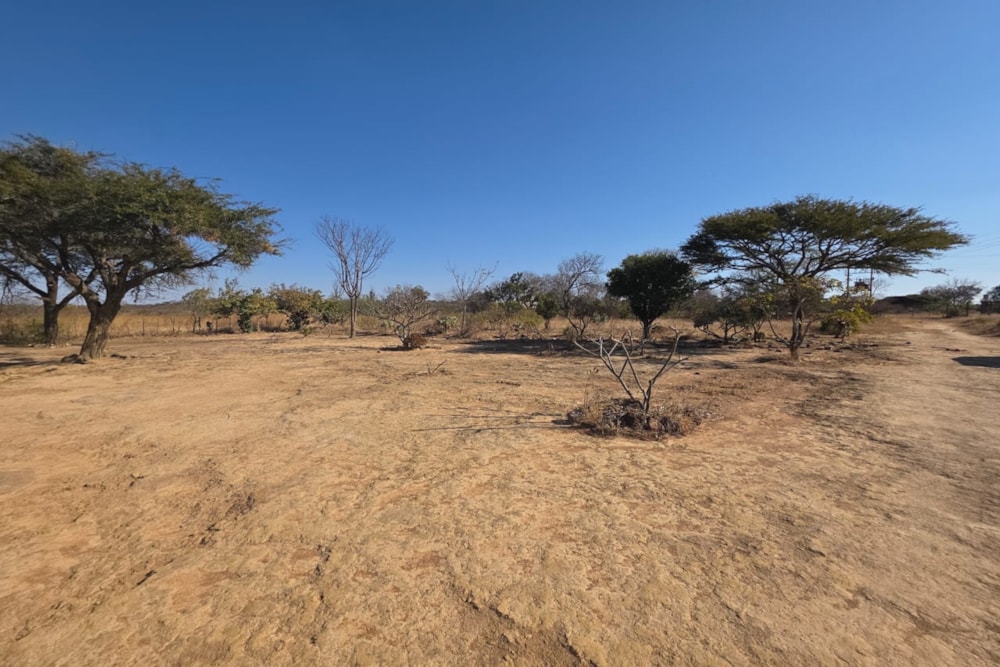Farm vacant land for sale in Bulawayo, Zimbabwe - 3ZB1721508