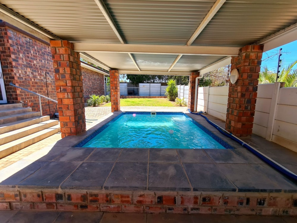 House for sale in Moorreesburg - 1MS1721536 House for sale in Moorreesburg - 1MS1721536