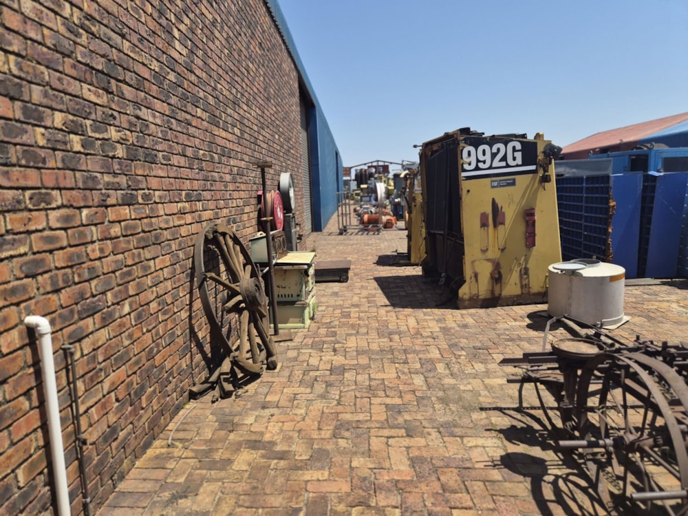 Commercial industrial property for sale in Meyerton Park - 1VT1722862