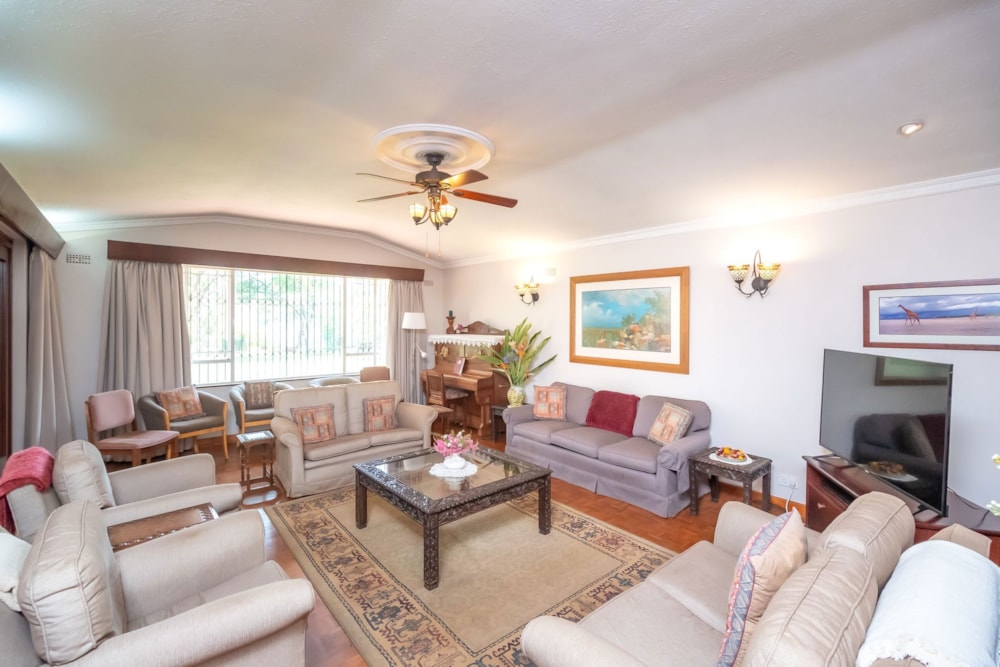 House for sale in Emerald Hill, Zimbabwe - 3ZB1721571 House for sale in Emerald Hill, Zimbabwe - 3ZB1721571