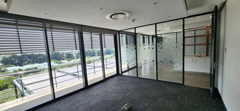 Commercial office to rent in La Lucia - 1ND1721651 Commercial office to rent in La Lucia - 1ND1721651