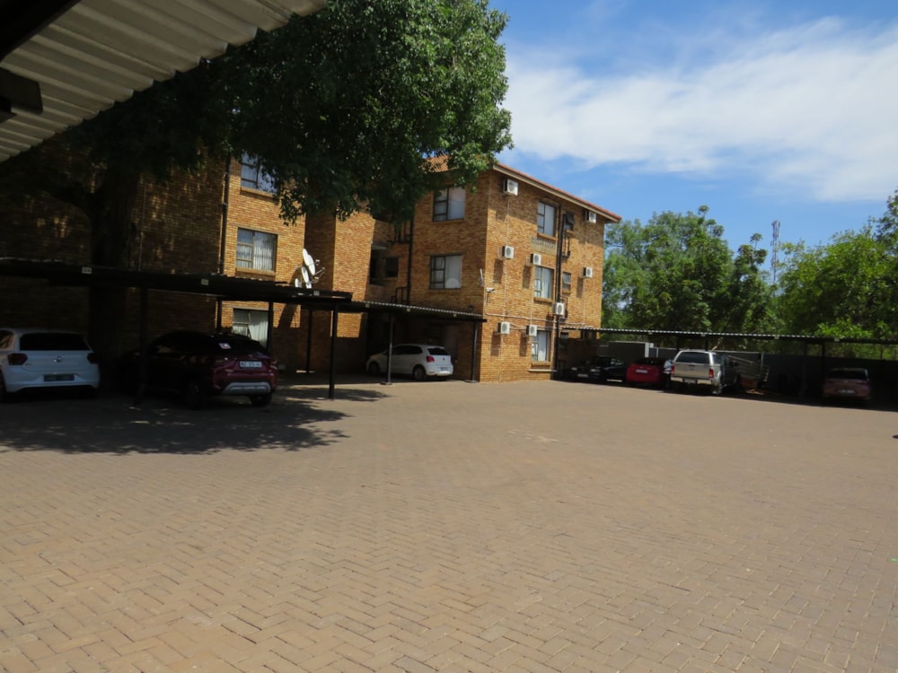 Apartment for sale in Onverwacht, Limpopo Province - 1ER1721783 Apartment for sale in Onverwacht, Limpopo Province - 1ER1721783