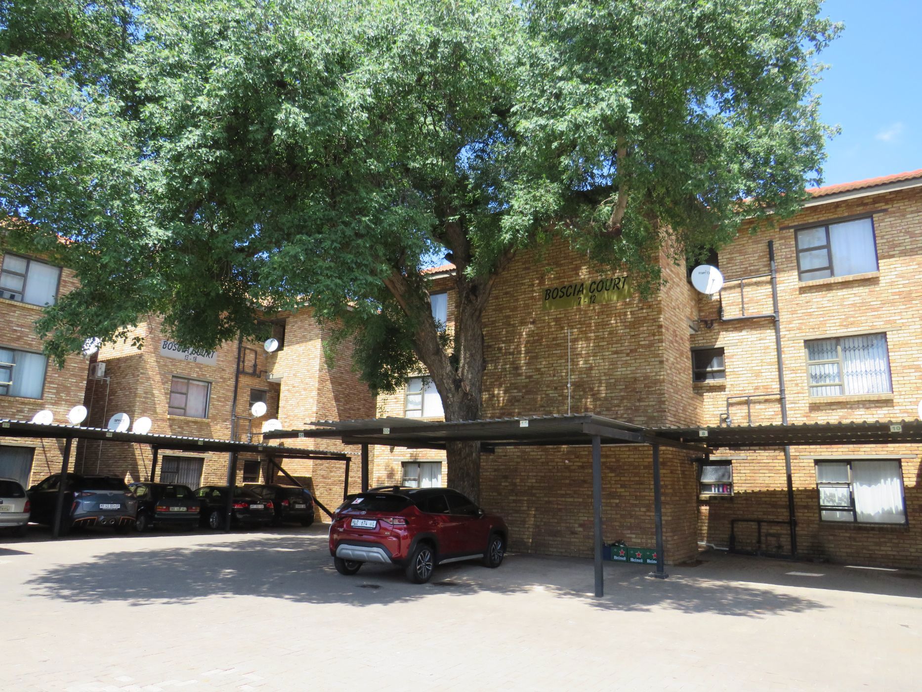 Apartment for sale in Onverwacht, Limpopo Province - 1ER1721783