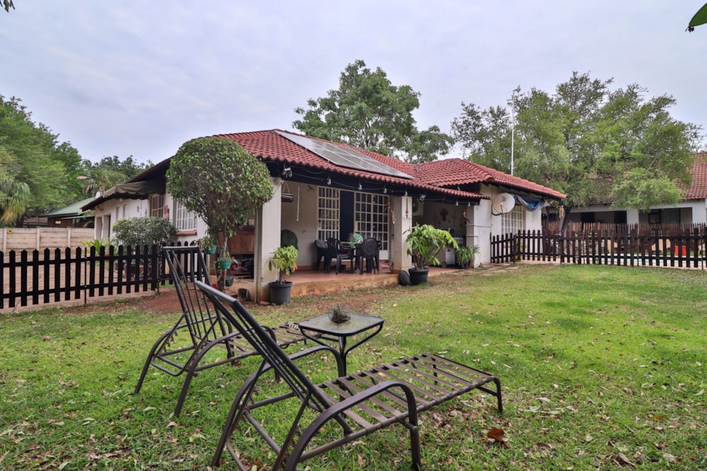 House for sale in Komatipoort - 1NK1721775 House for sale in Komatipoort - 1NK1721775