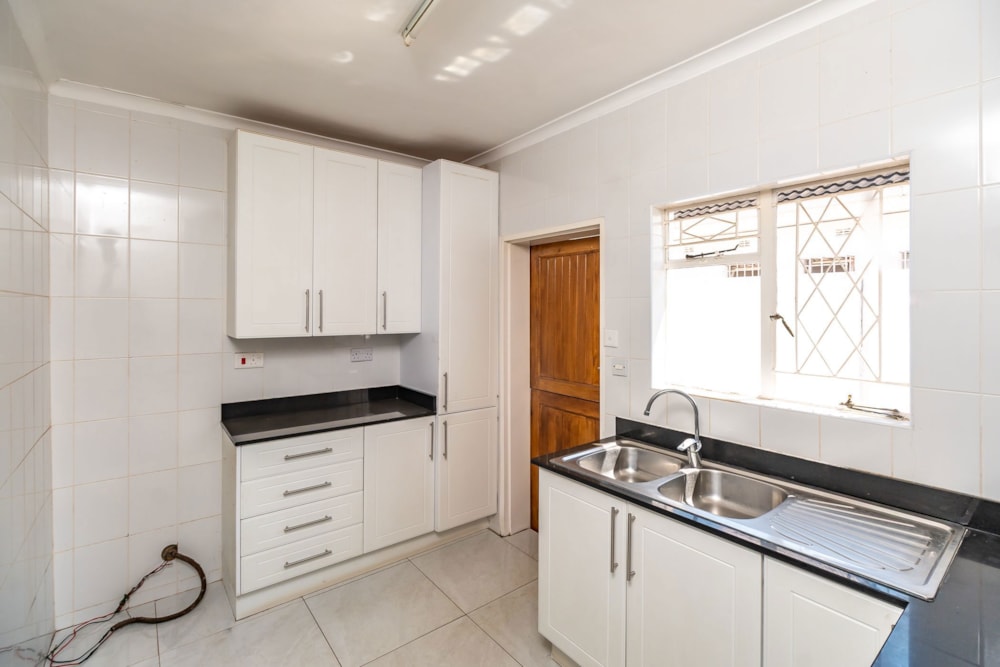 Cluster for sale in Bluffhill, Zimbabwe - 3ZB1721671