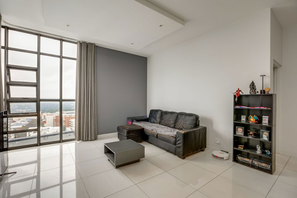 Apartment for sale in Rosebank, Johannesburg - HP1721682 Apartment for sale in Rosebank, Johannesburg - HP1721682