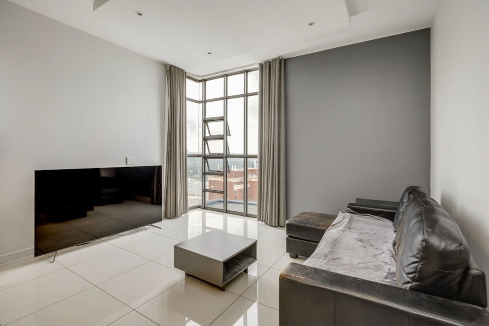 Apartment for sale in Rosebank, Johannesburg - HP1721682 Apartment for sale in Rosebank, Johannesburg - HP1721682