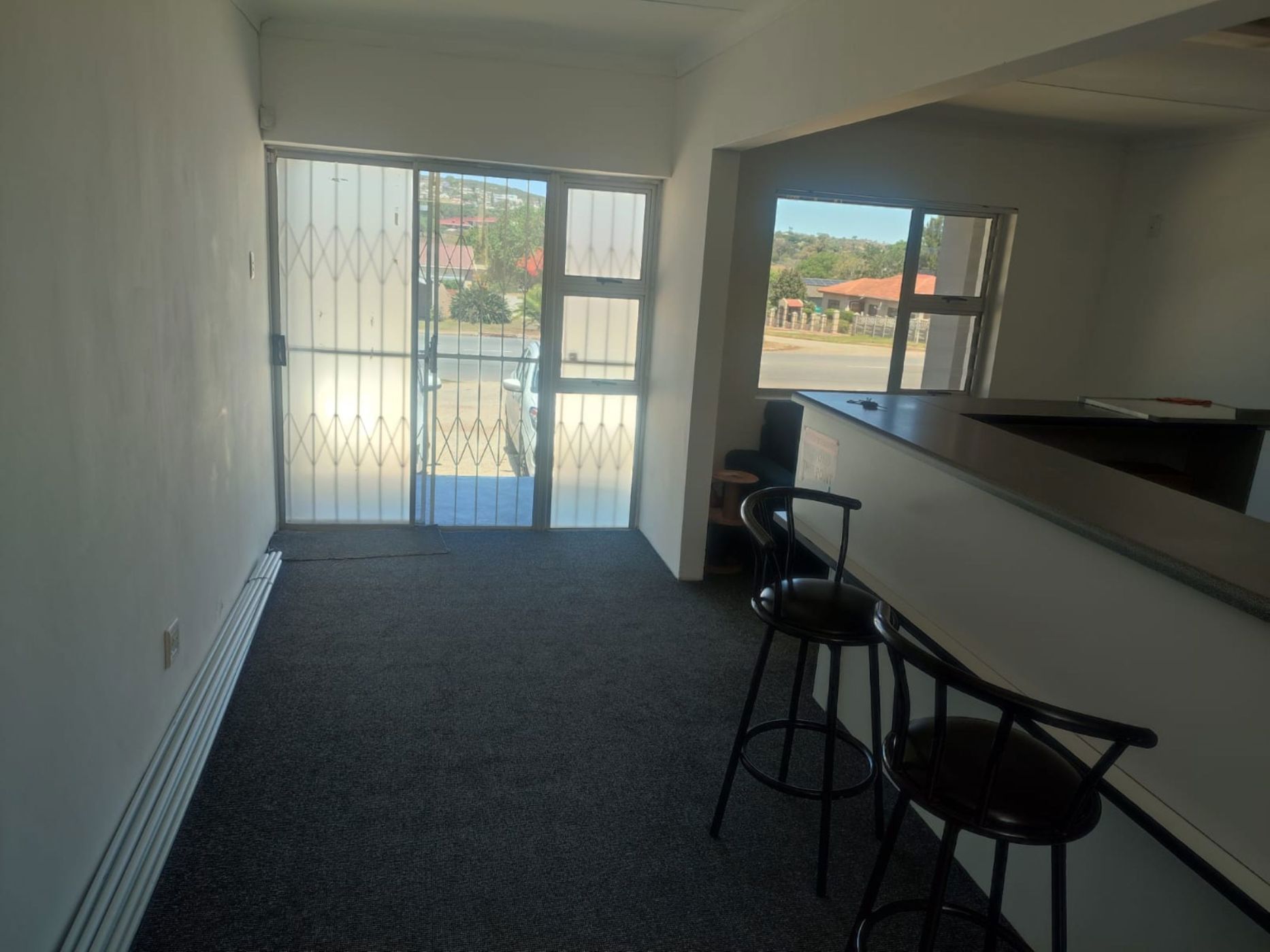 Commercial Building to rent in Mosel - 1UK1721688