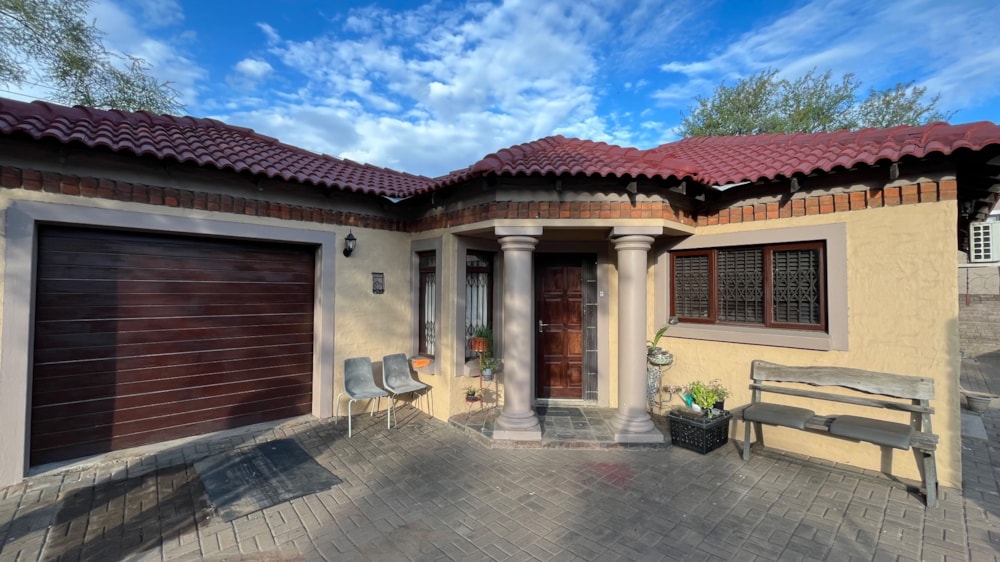 House for sale in Phalaborwa - 1PW1721697 House for sale in Phalaborwa - 1PW1721697