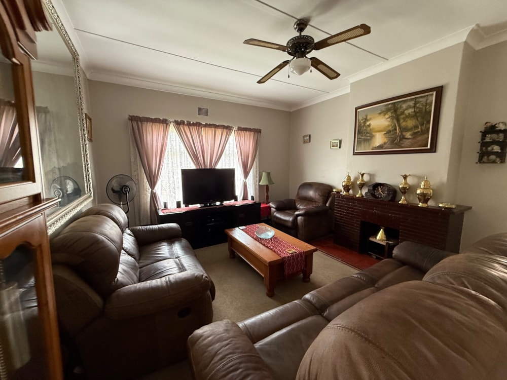 House for sale in Waterval-boven - 1DS1721704 House for sale in Waterval-boven - 1DS1721704