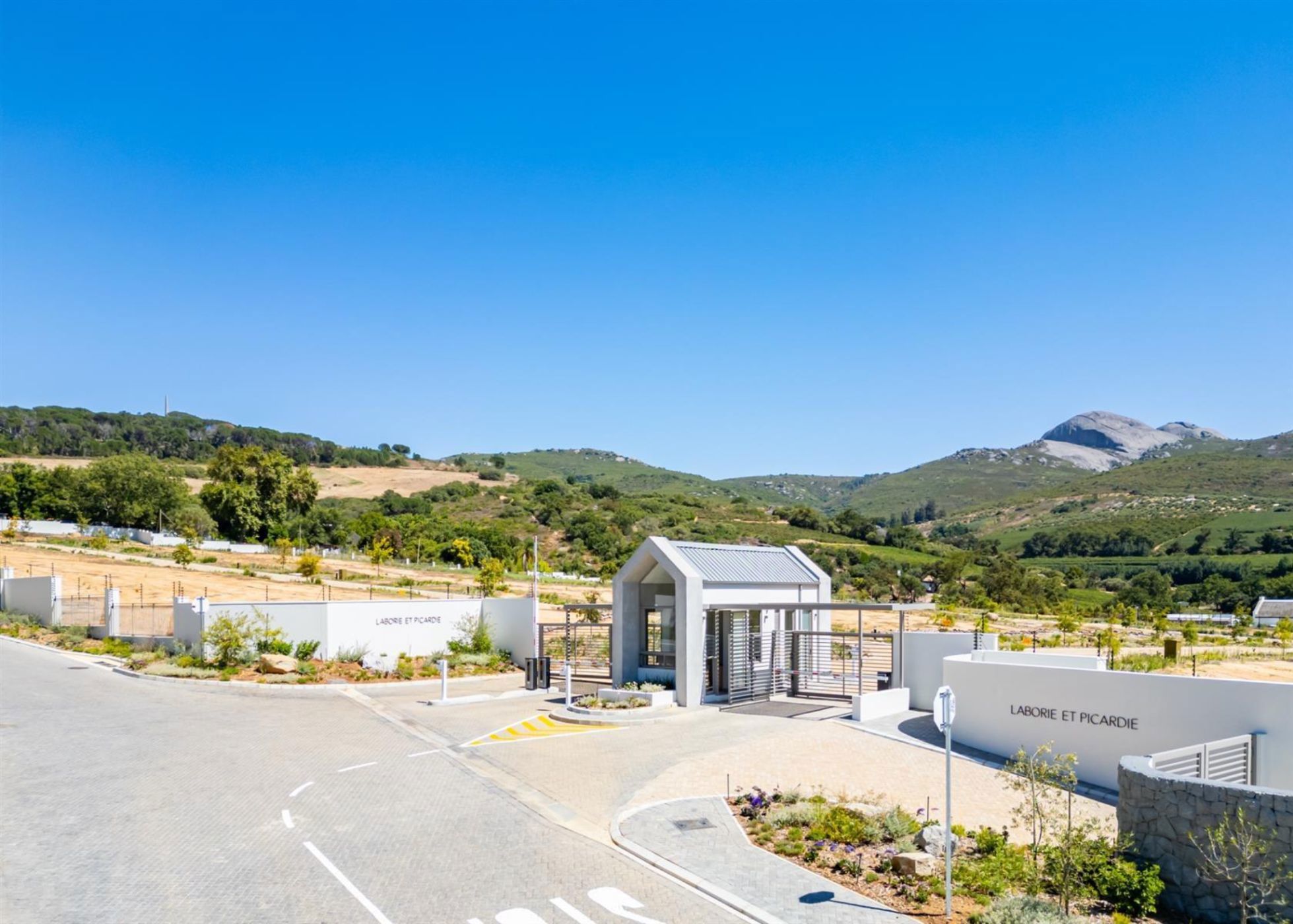 Vacant land for sale in Courtrai - TK1721733