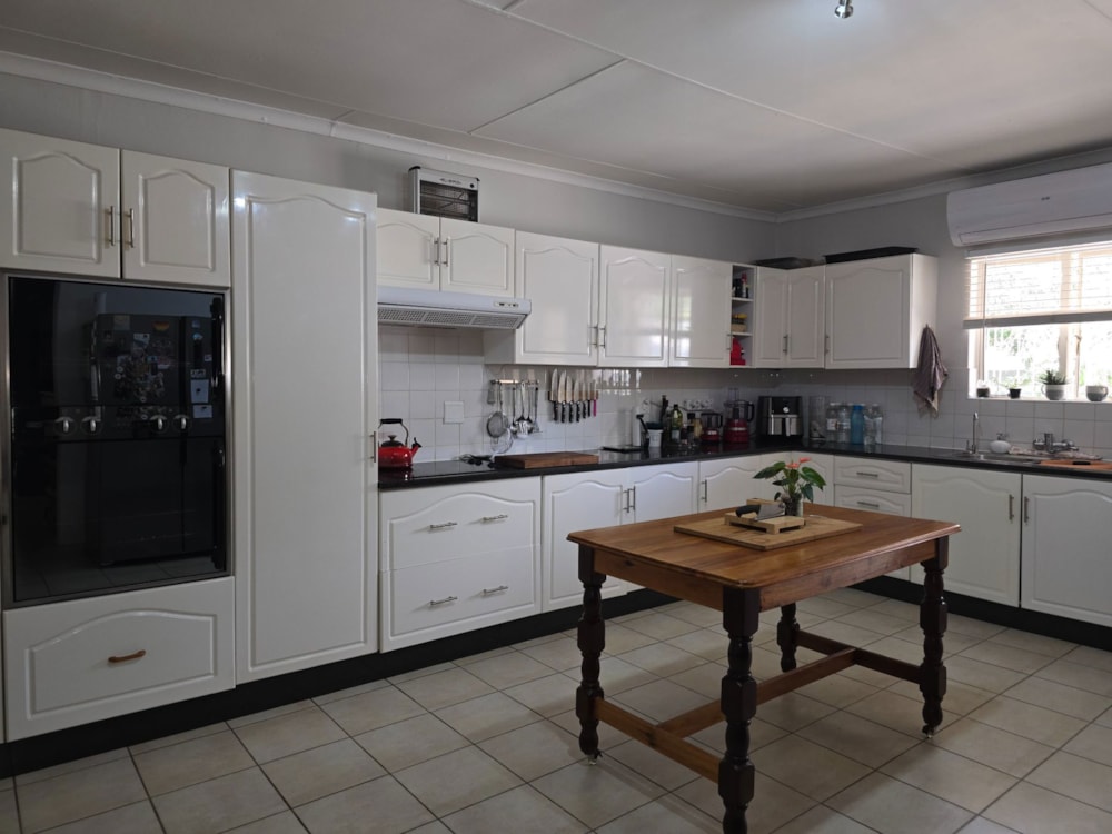 House to rent in Phakalane, Botswana - 3BO1721744 House to rent in Phakalane, Botswana - 3BO1721744