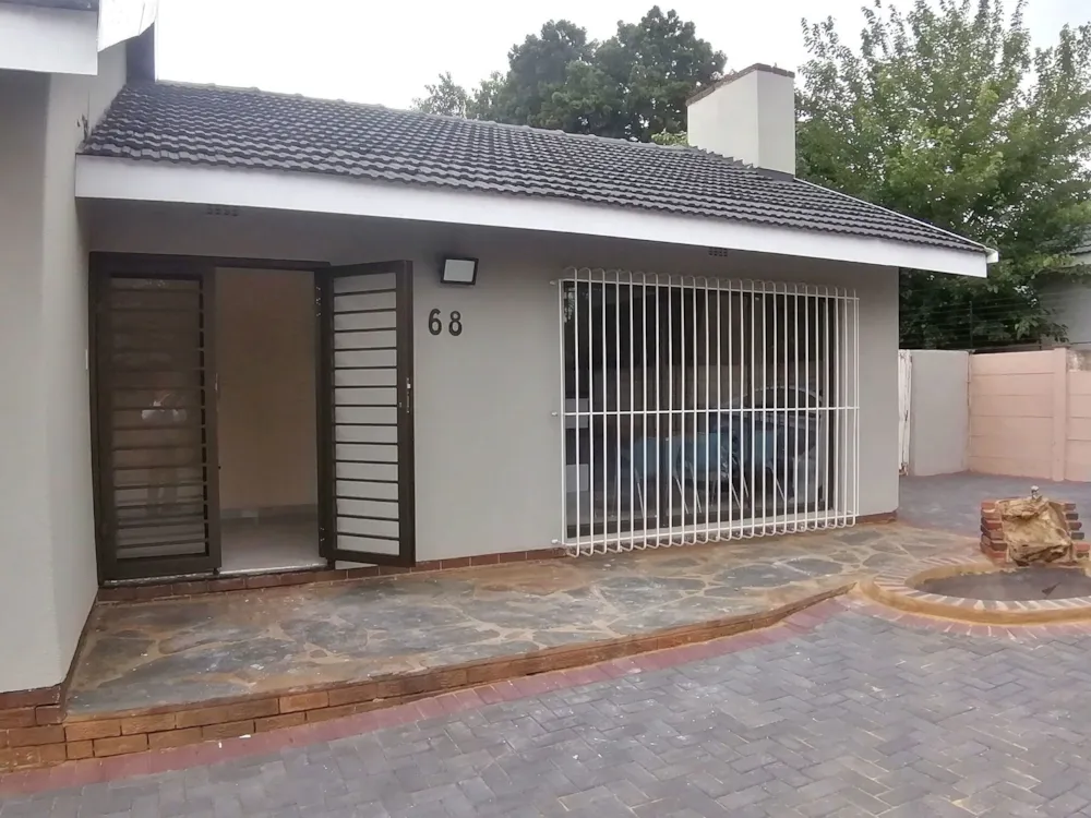 Commercial office let in Glenanda - 1GV1728705 Commercial office let in Glenanda - 1GV1728705