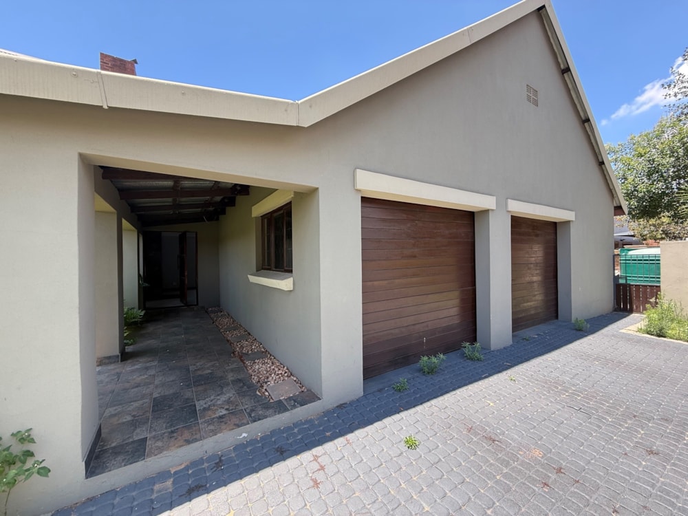 Security complex home to rent in Witbank (eMalahleni) - 1WD1722866 Security complex home to rent in Witbank (eMalahleni) - 1WD1722866