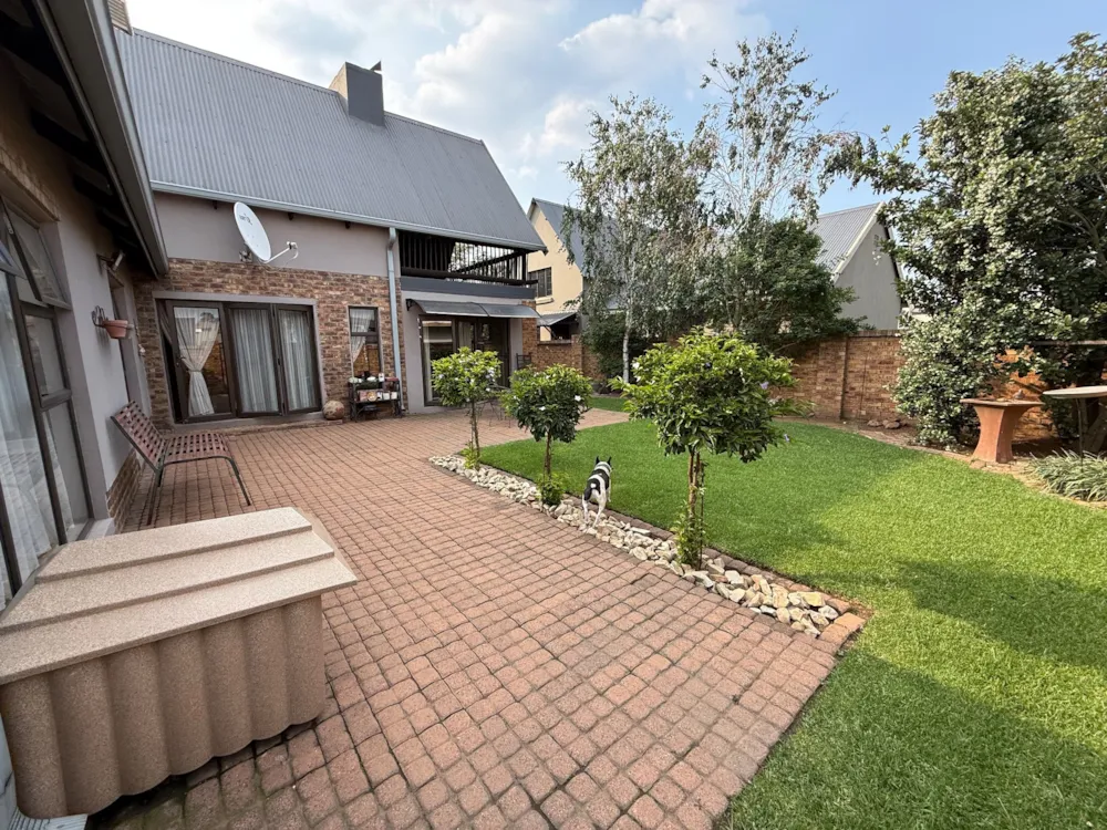 Security estate home for sale in Reyno Ridge - 1WD1721747