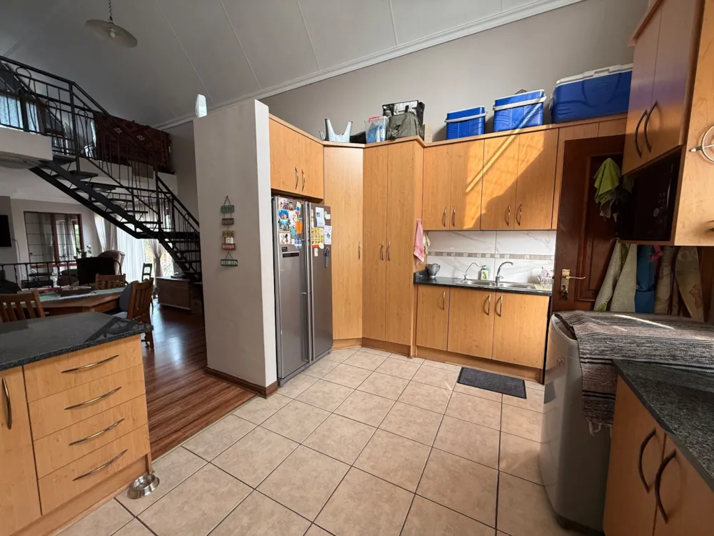 Security estate home for sale in Reyno Ridge - 1WD1721747