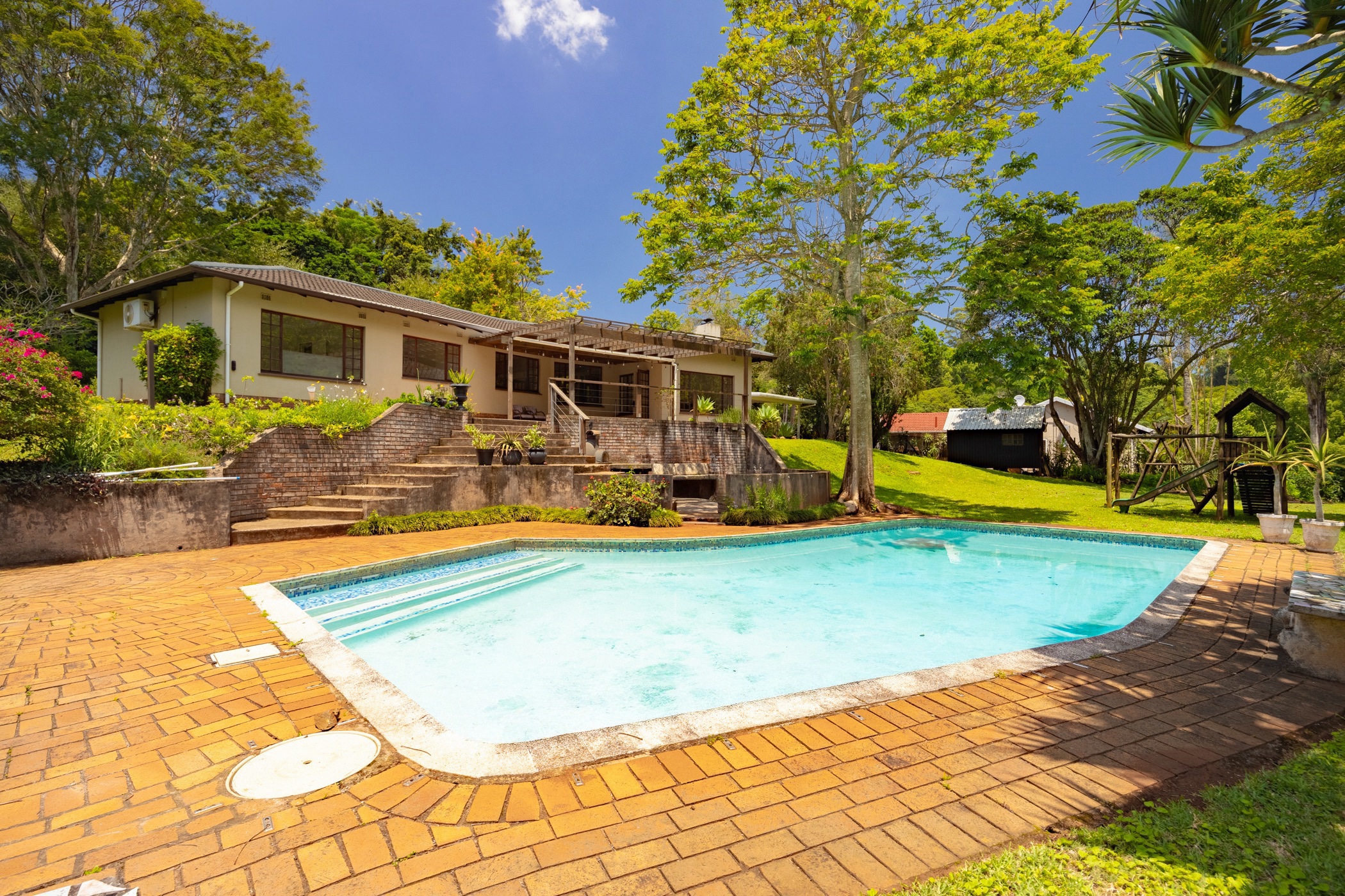 House for sale in Hillcrest Park - 1KF1721804