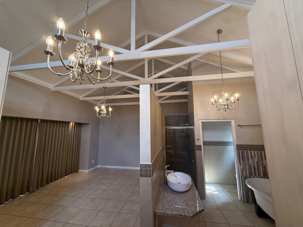 Golf estate house for sale in Bankenveld  - 1WD1721876