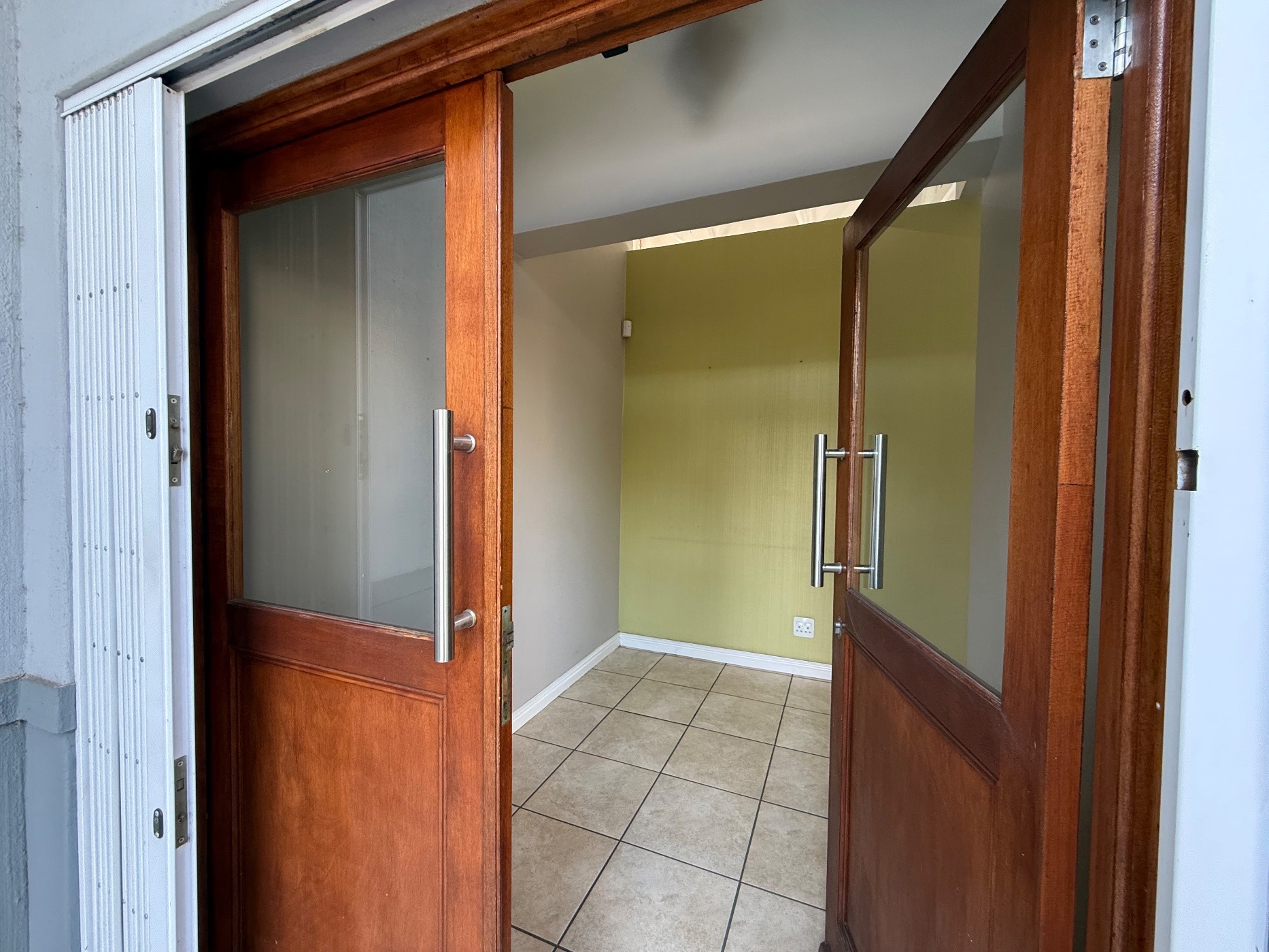 Golf estate house for sale in Bankenveld  - 1WD1721876