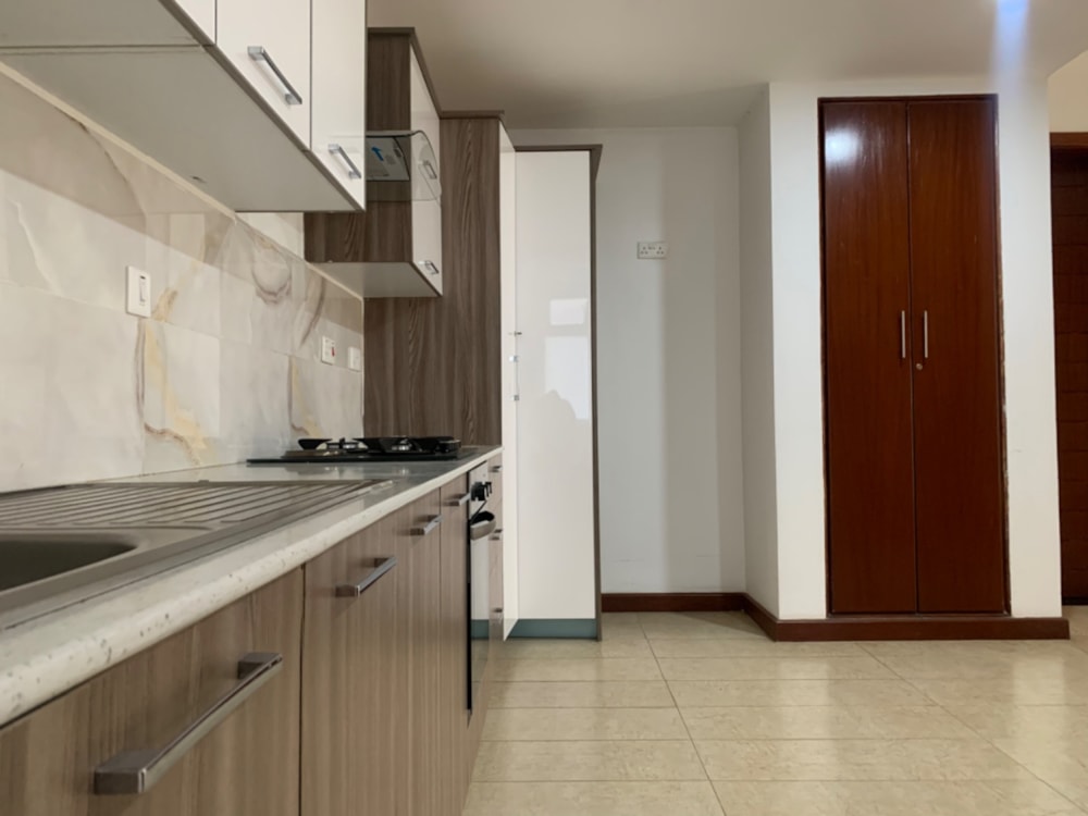 Apartment to rent in Kilimani, Kenya - 3KE1721865 Apartment to rent in Kilimani, Kenya - 3KE1721865