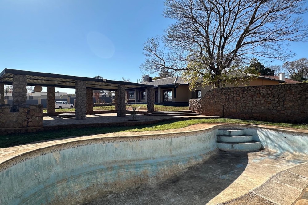 House for sale in Hillside, Bulawayo, Zimbabwe - 3ZB1721866