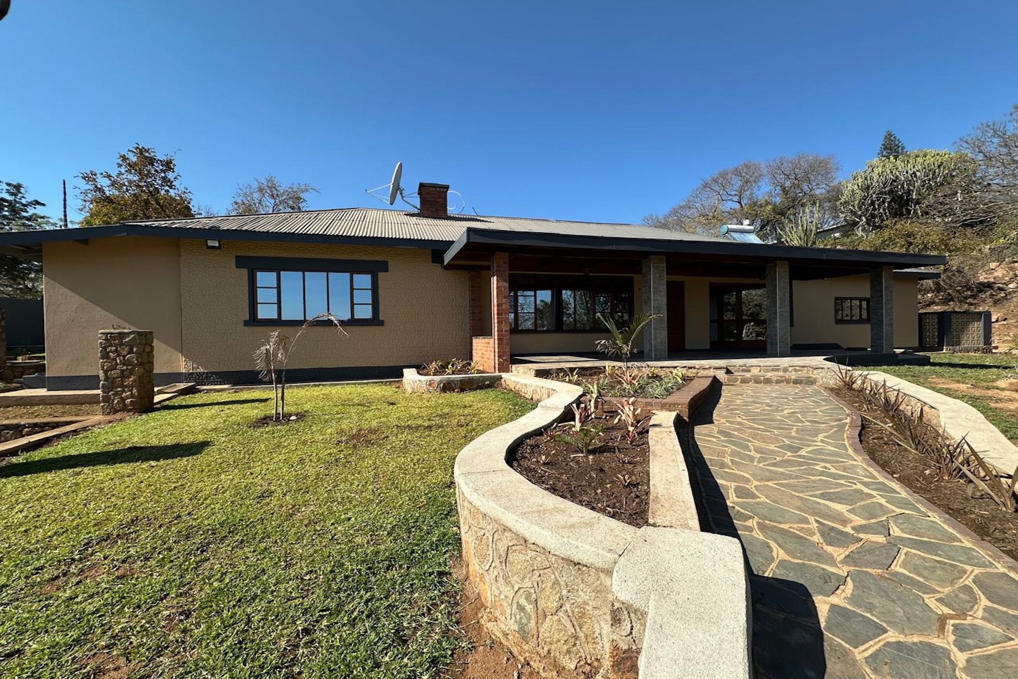 House for sale in Hillside, Bulawayo, Zimbabwe - 3ZB1721866