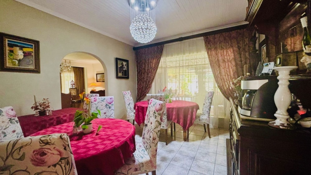 House for sale in Meyerton Central - 1VT1722536 House for sale in Meyerton Central - 1VT1722536