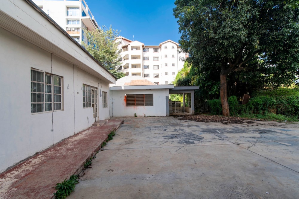 Commercial vacant land for sale in Westlands, Kenya - 3KE1721878 Commercial vacant land for sale in Westlands, Kenya - 3KE1721878