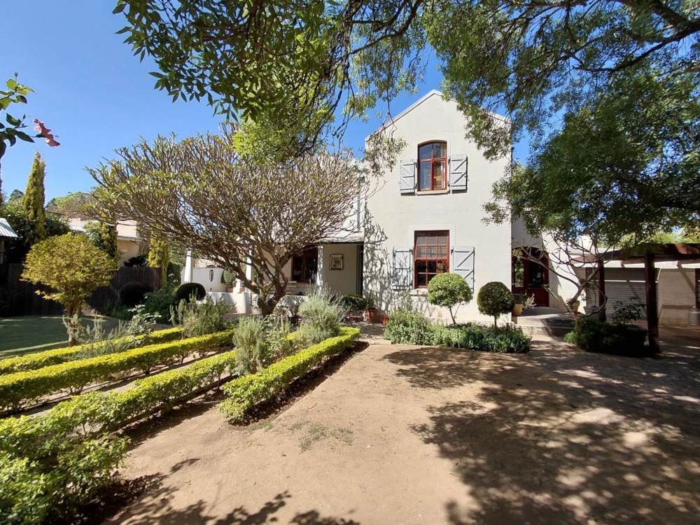 Double-storey house for sale in Heidelberg, Garden Route - 1SR1722288