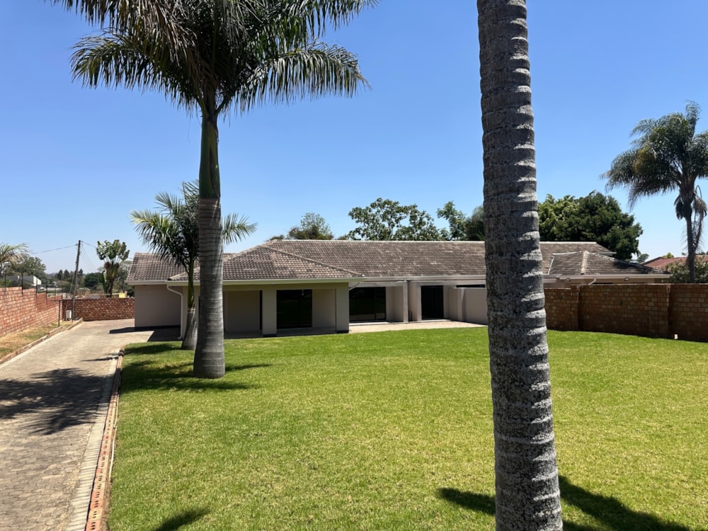 Cluster to rent in The Grange, Zimbabwe - 3ZB1721893 Cluster to rent in The Grange, Zimbabwe - 3ZB1721893