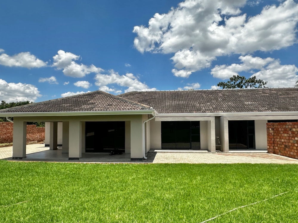 Cluster to rent in The Grange, Zimbabwe - 3ZB1721893 Cluster to rent in The Grange, Zimbabwe - 3ZB1721893