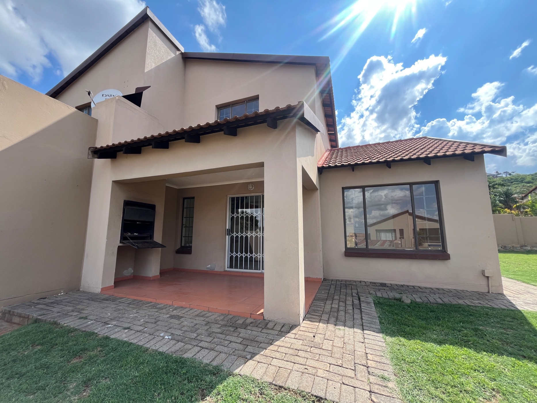 Townhouse to rent in Rustenburg - 1RU1721894
