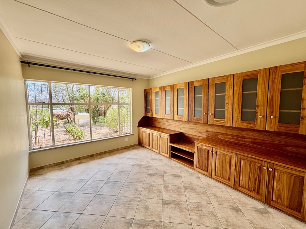 Single-storey house to rent in Eros, Namibia - 3NM1721955