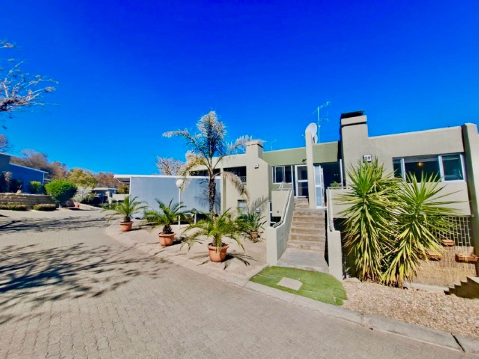 Townhouse to rent in Eros, Namibia - 3NM1721958