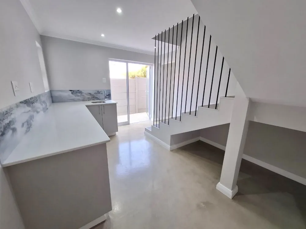 Double-storey house let in Reebok - 1MB1721972 Double-storey house let in Reebok - 1MB1721972